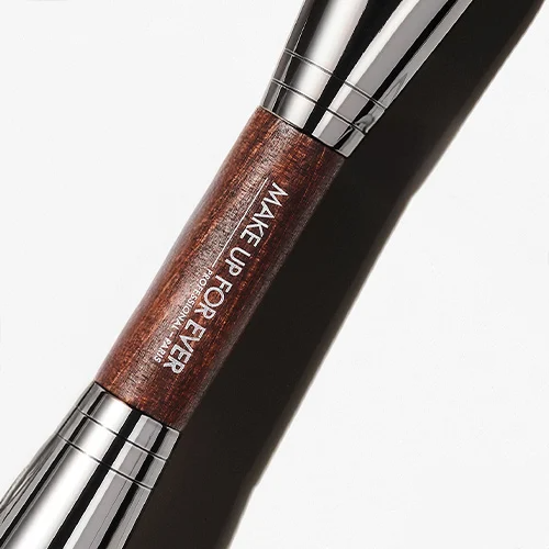 MAKE UP FOR EVER Blending Powder Brush - 122