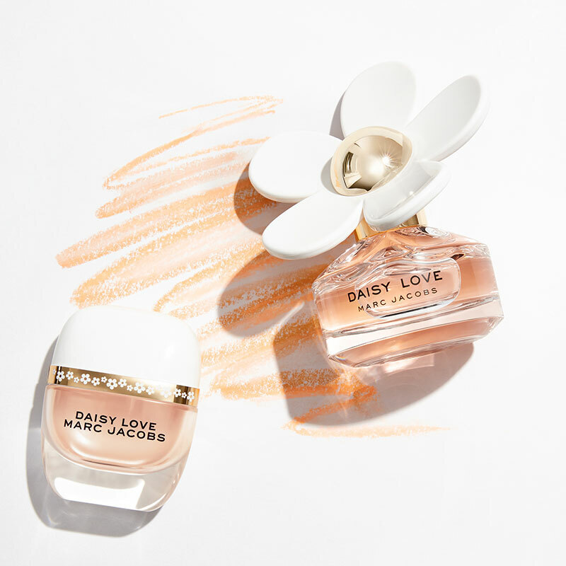 daisy petals perfume