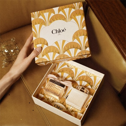 Chloe Signature EDP 50ml 2 Piece Gift Set