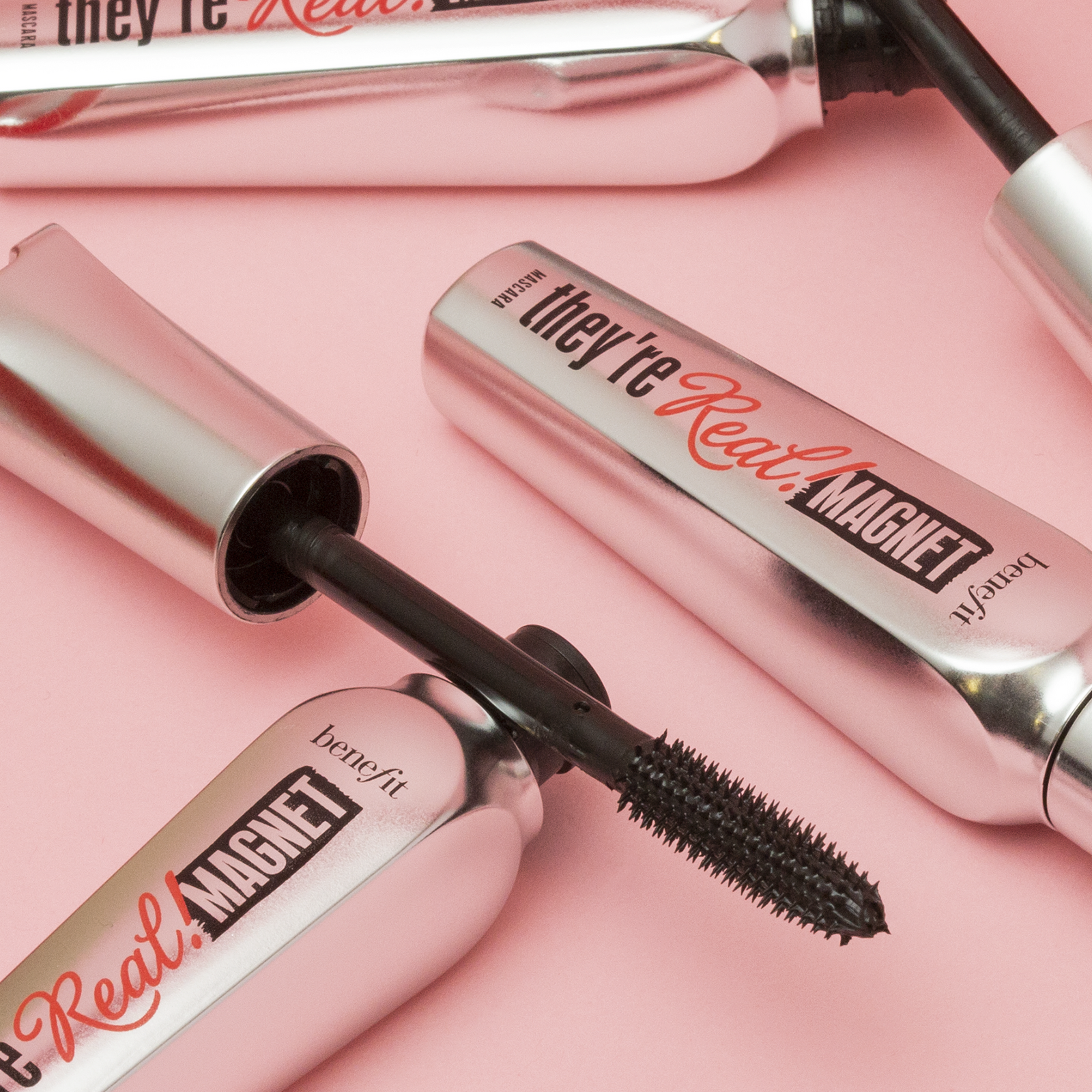 Benefits Cosmetics They're Real! Magnet Powerful Lifting & Lengthening Mini Mascara 4.5g
