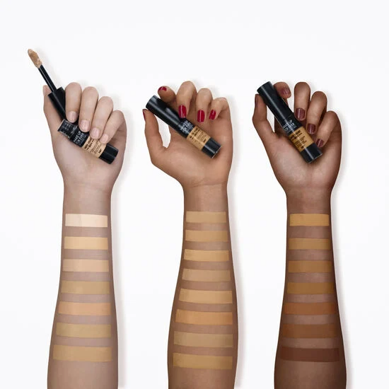 MAKE UP FOR EVER Mat Velvet Skin Concealer 5.1