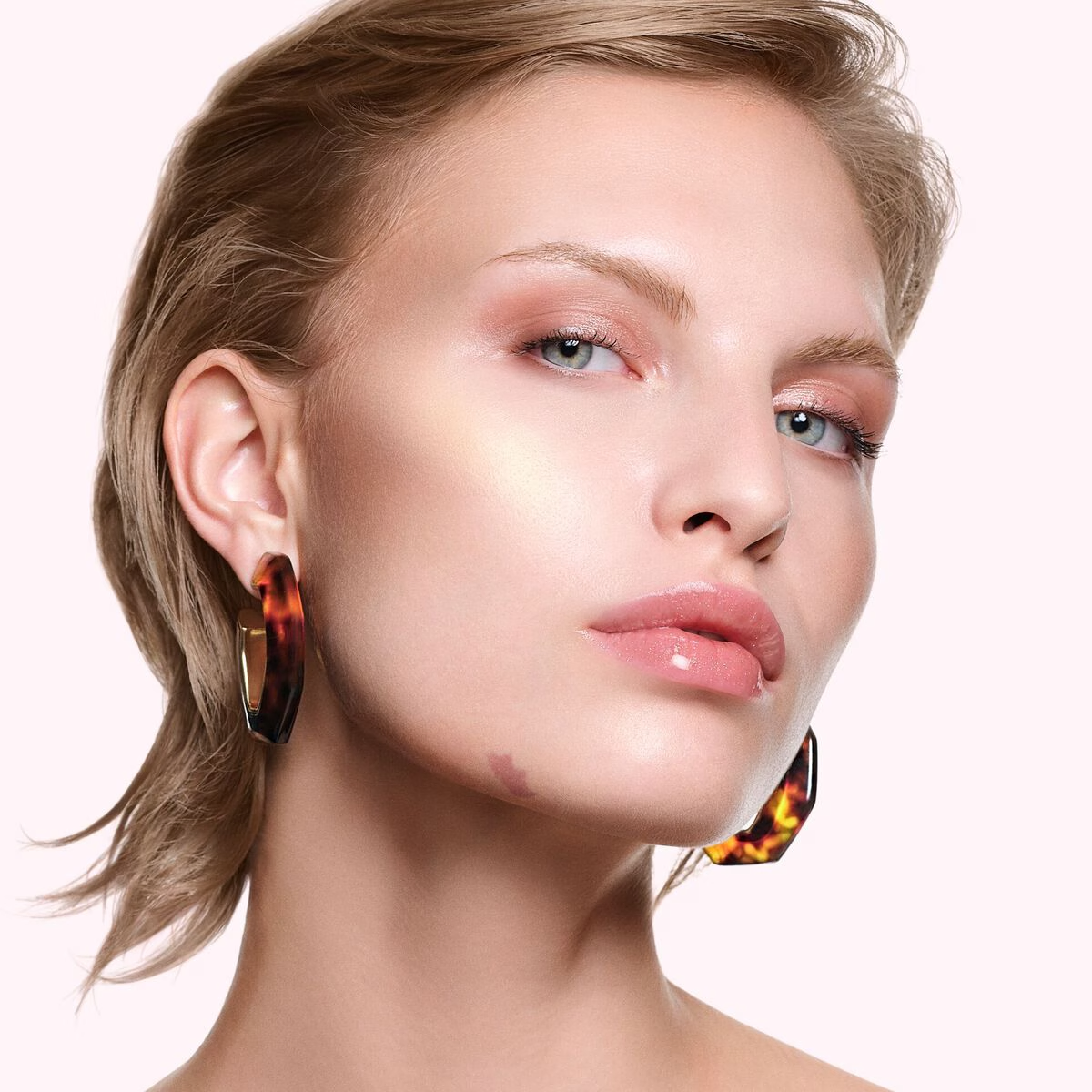 Givenchy Perfecto Serum Lip Oil 7.5ml - N04 Iridescent Peach