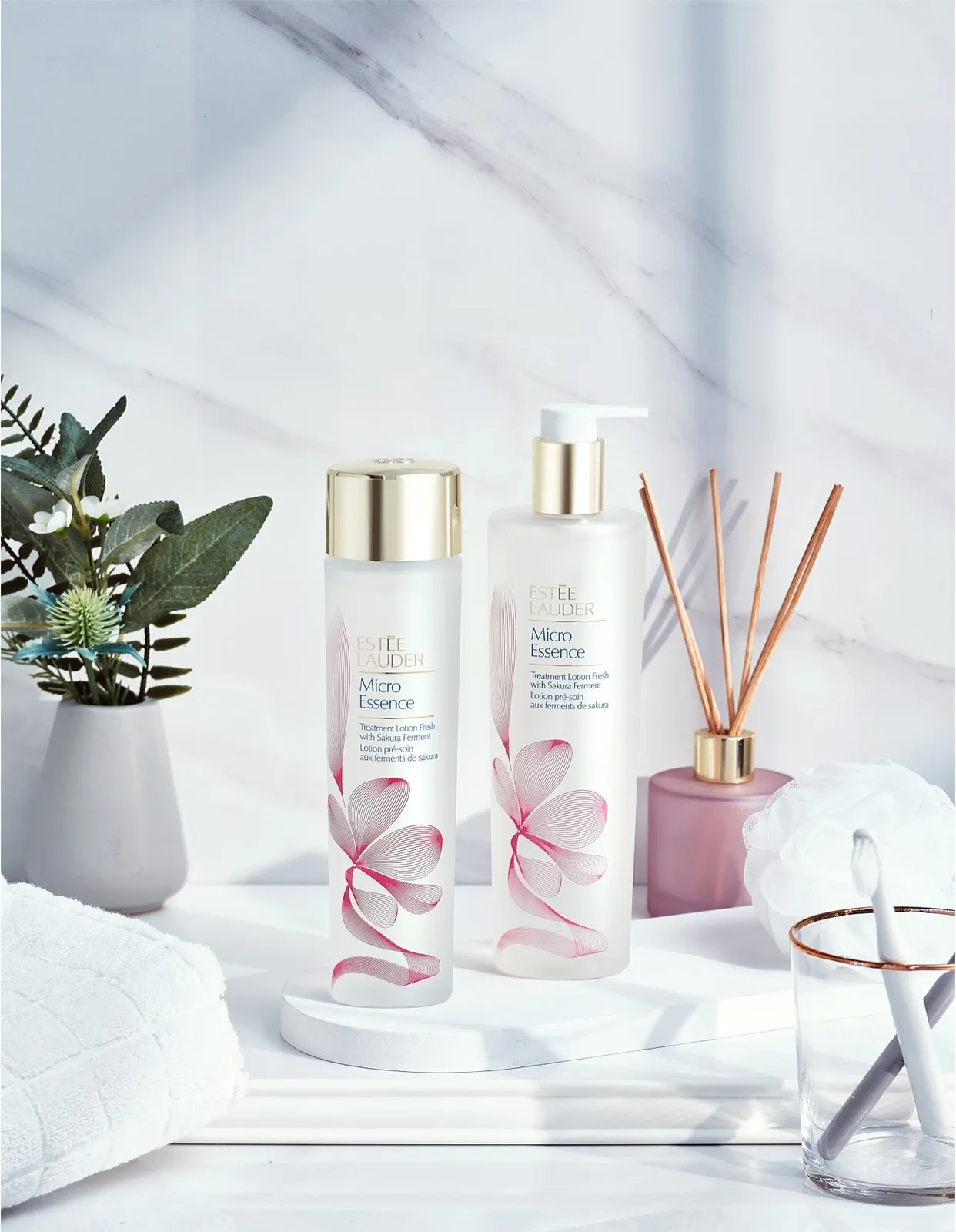 Estee Lauder Micro Essence Treatment Lotion Fresh with Sakura Ferment  200ml